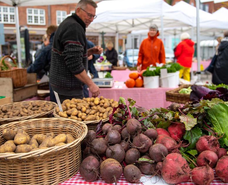 Markt in Viborg mit lokalen Zutaten